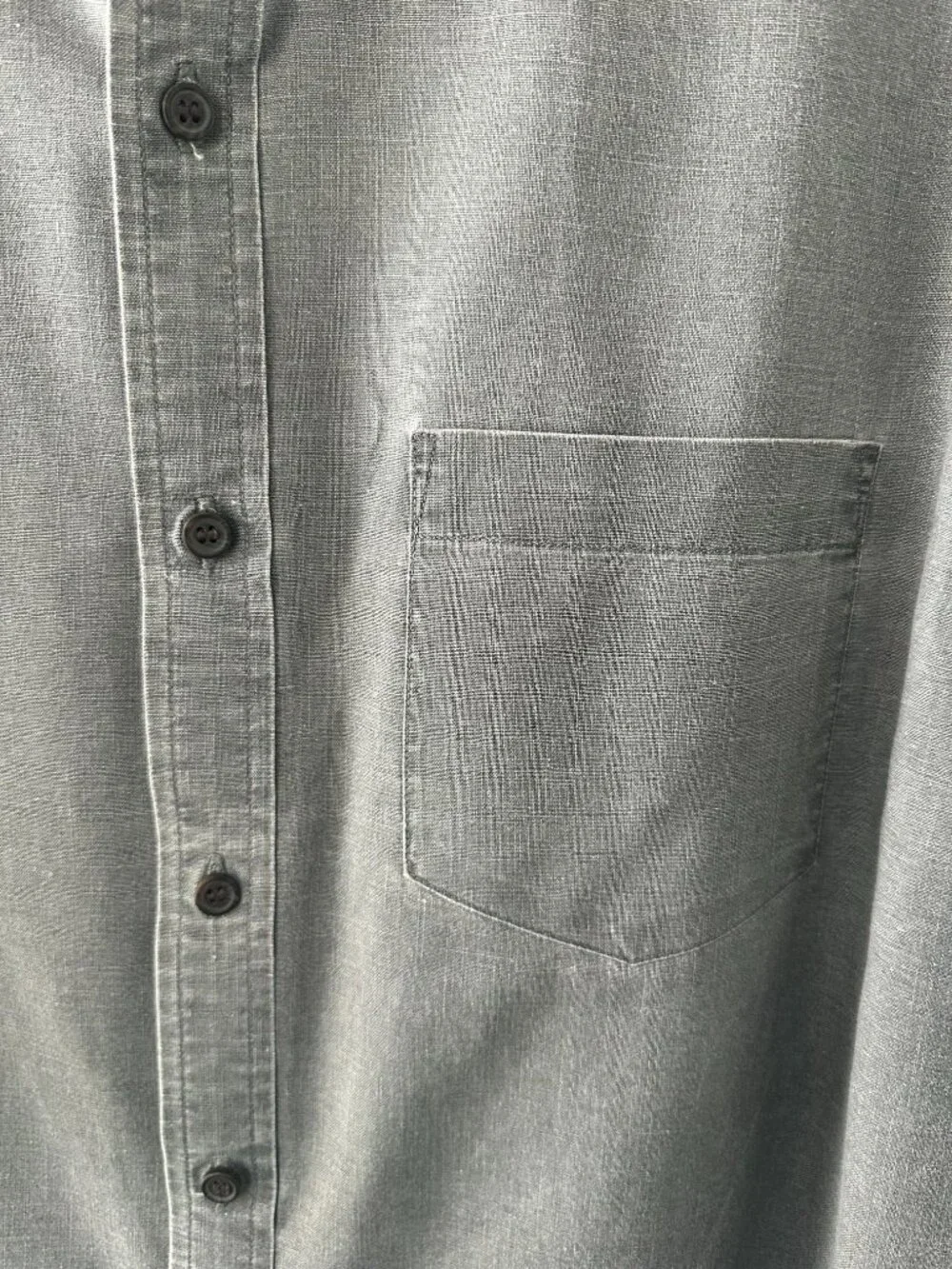 Banana Republic Gray Large 'Untucked Fit' Men's Short Sleeve Shirt 100% Cotton